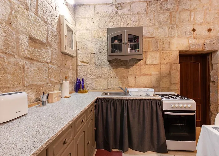 Brg34 - Historical Townhouse Birgu