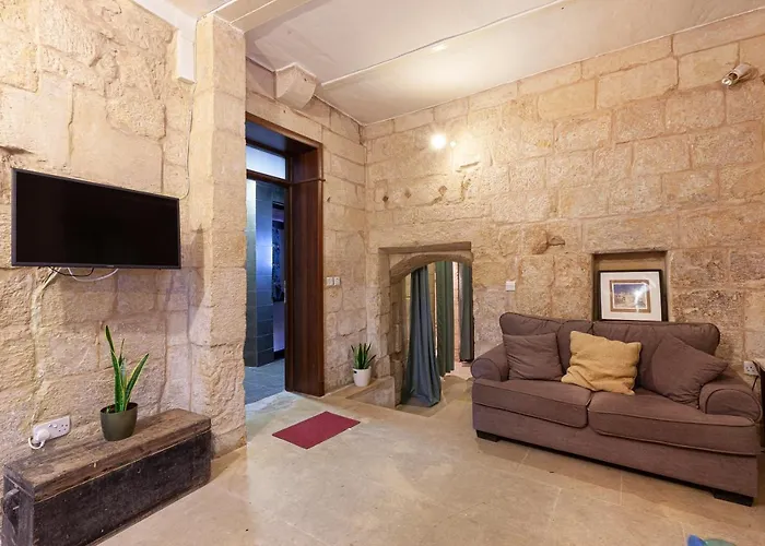 Brg34 - Historical Townhouse Birgu