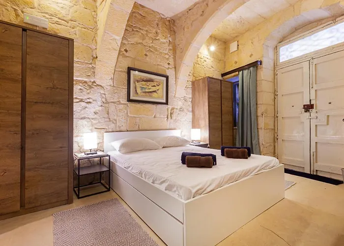 Brg34 - Historical Townhouse * Birgu