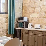 Brg34 - Historical Townhouse