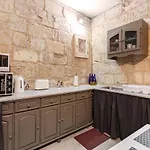 Brg34 - Historical Townhouse ビルグ