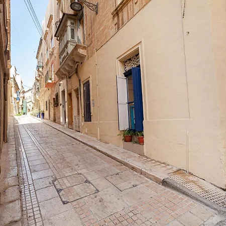 Holiday home Brg34 - Historical Townhouse