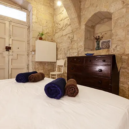 Brg34 - Historical Townhouse Holiday home *