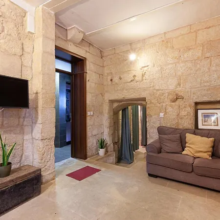 Brg34 - Historical Townhouse Birgu