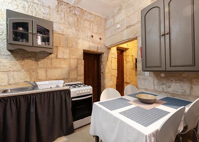 Brg34 - Historical Townhouse * Birgu